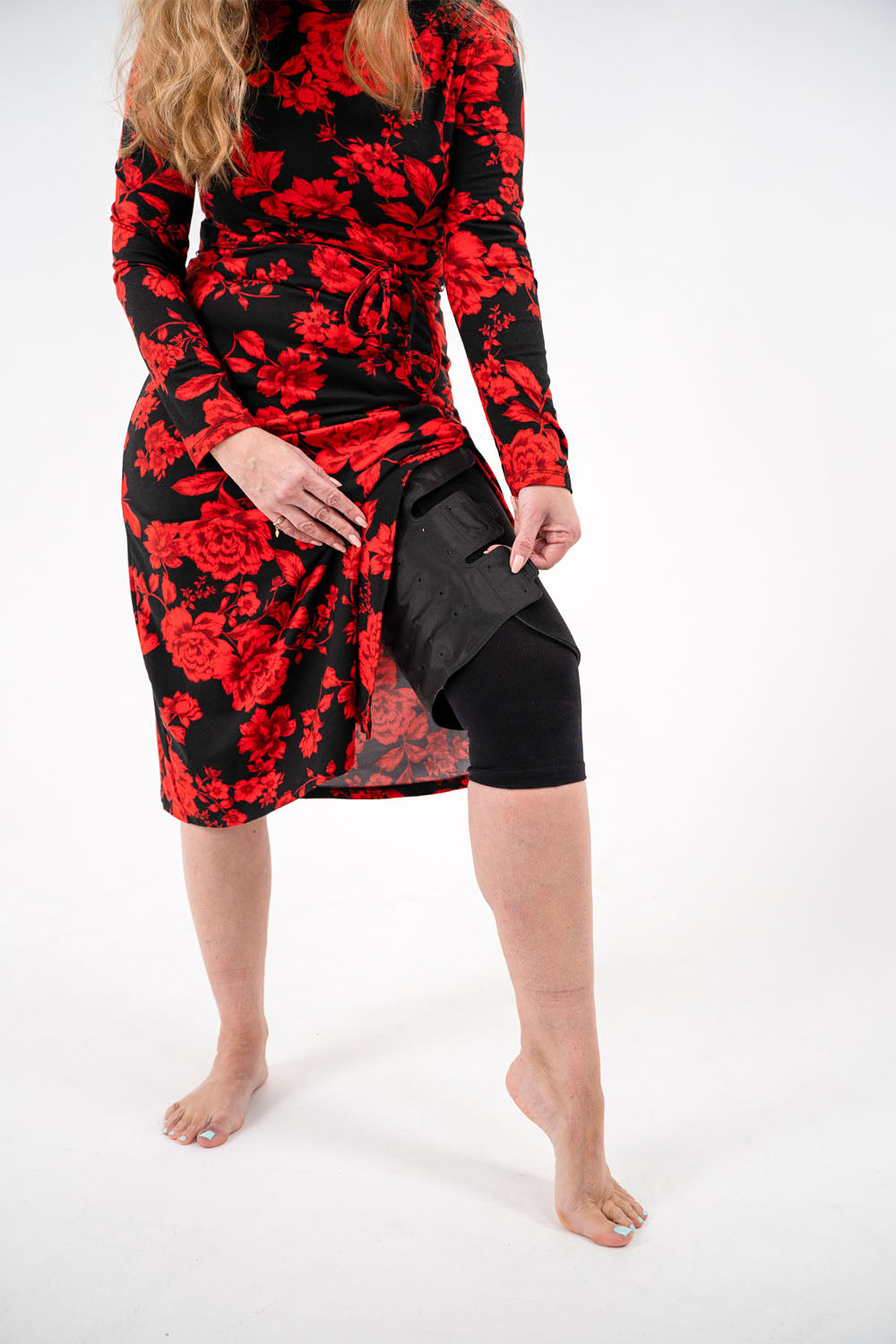 thigh compression that is comfortable adjustable and flexible