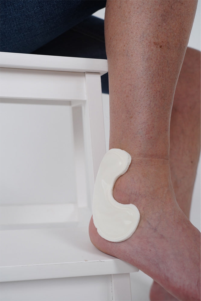 aerobolster medium crescent on right lower leg ankle area